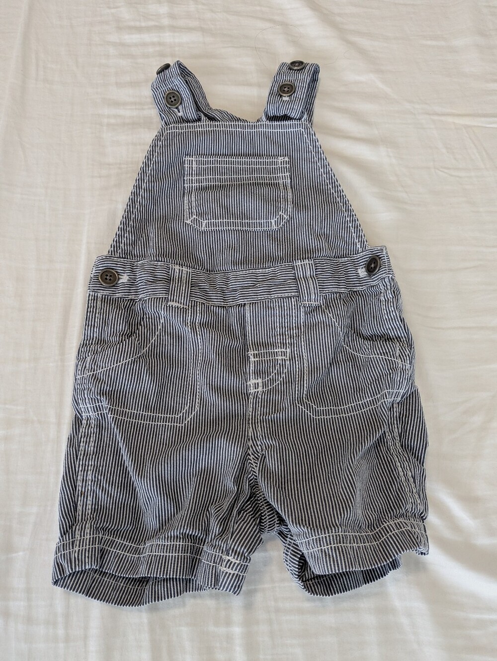 Old Navy Striped Navy & White Cotton Overall Shorts Size 6-12 Months